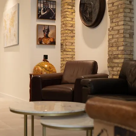 Luxury Center * فالنسيا